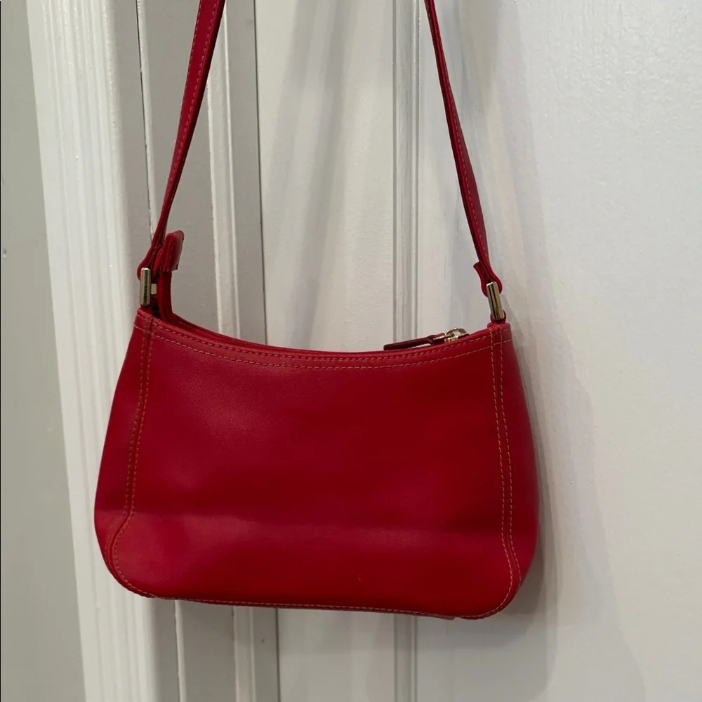 Liz Claiborne Red Small Shoulder Bag - Picture 4 of 7